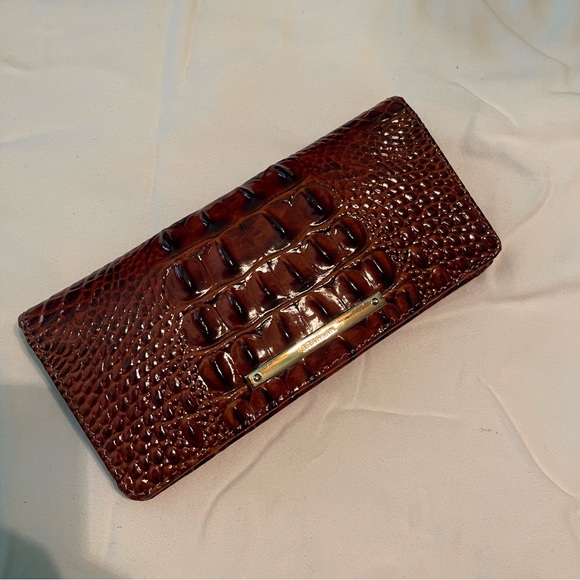 Brahmin Brown Crocodile Embossed Purse and Wallet Set - Picture 6 of 8